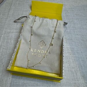 Kendra Scott necklace
